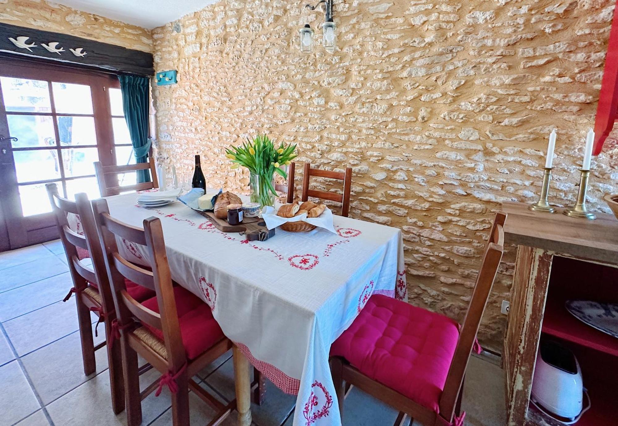 Le Chevrefeuille Chambres D'Hotes Et Gites De Charme Meyrals Εξωτερικό φωτογραφία