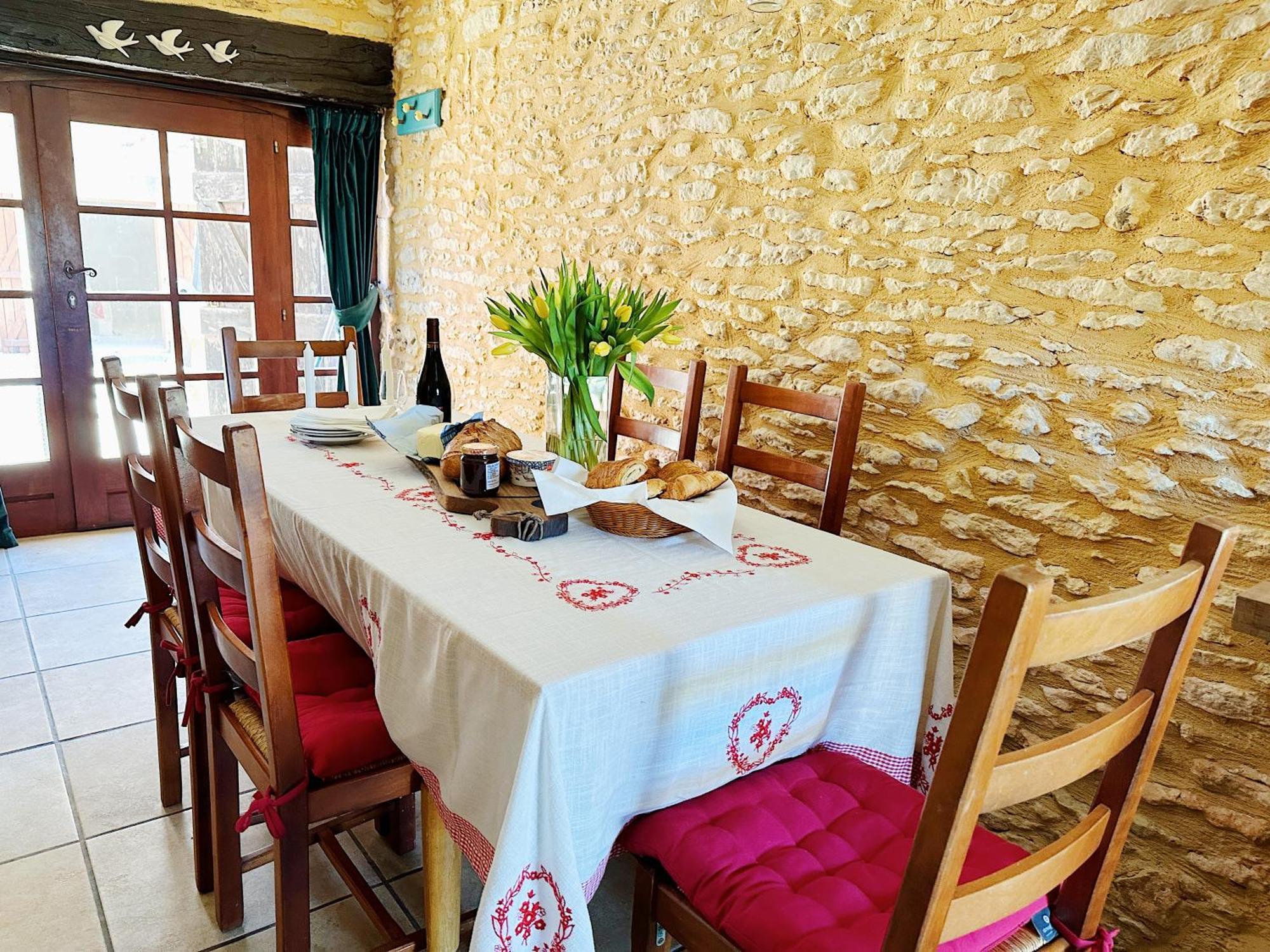 Le Chevrefeuille Chambres D'Hotes Et Gites De Charme Meyrals Εξωτερικό φωτογραφία